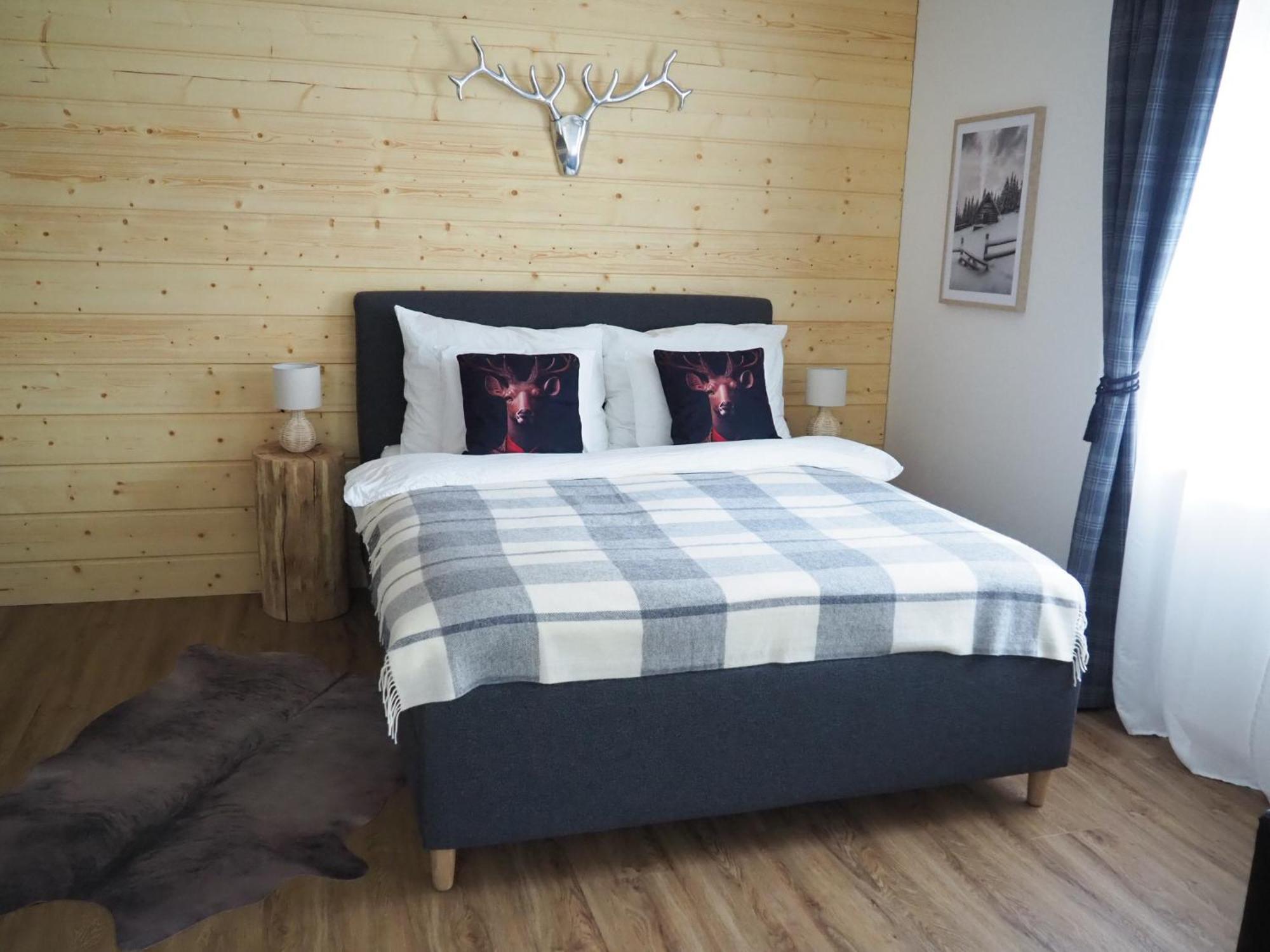 My Deer Apartment Дештне-в-Орлицьких-Горах Екстер'єр фото